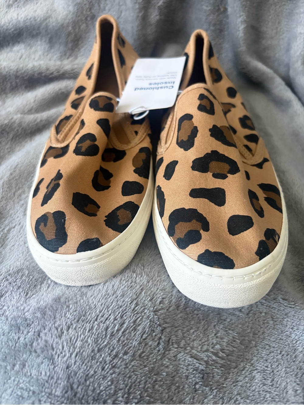 Old Navy Leopard Print Slip-On Sneakers - Tan/Black - 7 nwt